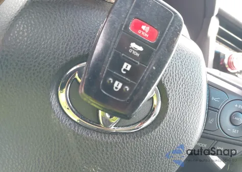 2018 Toyota Camry Se z USA, uszkodzony, nr VIN 4T1B11HKXJU044997